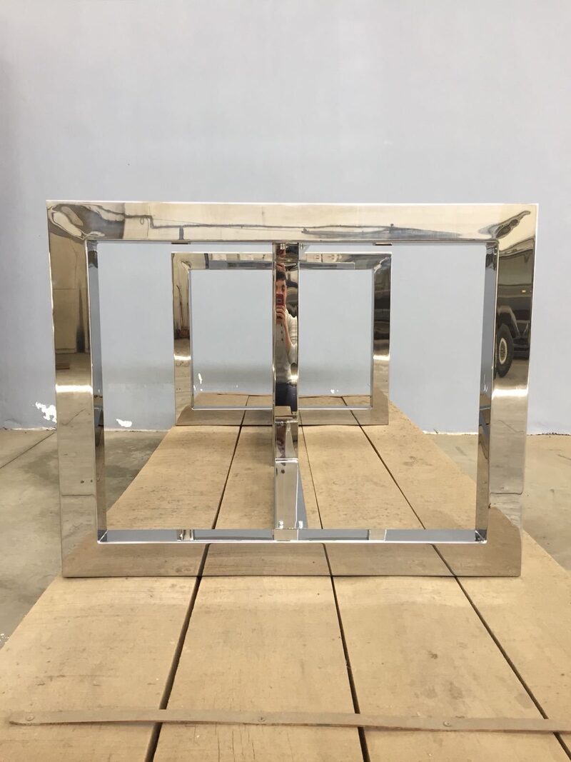 Chân bàn ăn inox bóng